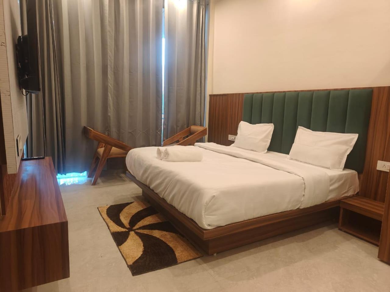 Aroma Resort Rišikéš Exteriér fotografie